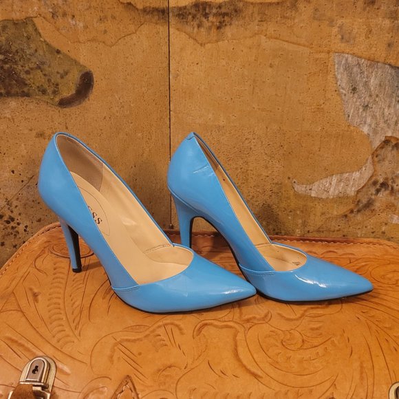 Beautiful Guess Electric Blue Patent Leather Stilettos Pointed Toe Size: 7M - Picture 4 of 9